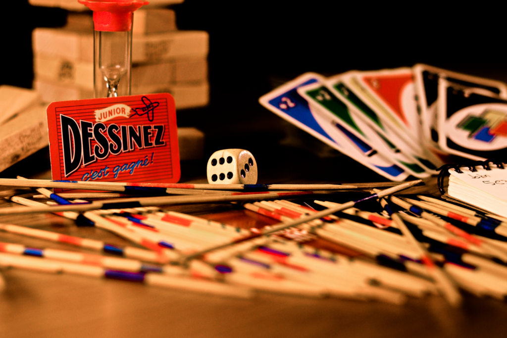 The Family Games That Bring Everyone to the Table Still Have the Best Retention Mechanics