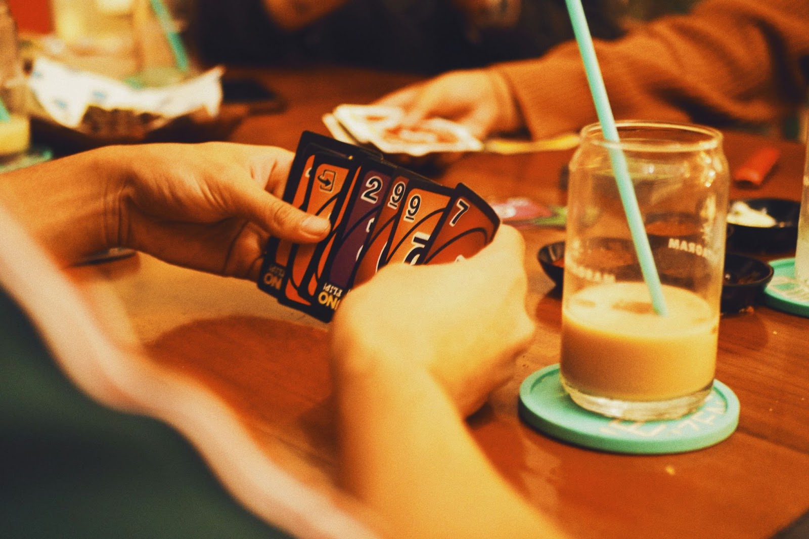 UNO-illan muuttaminen kilpailutapahtumaksi