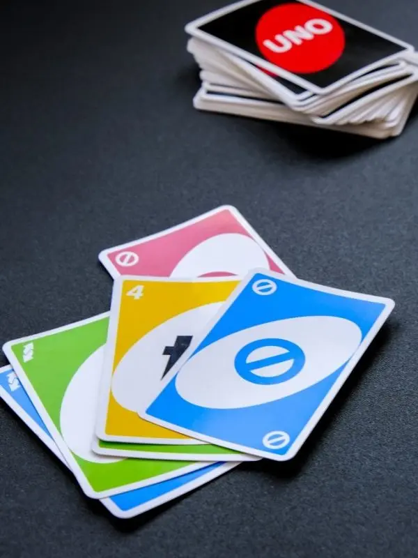 Suomalaiset rakastavat korttipelejä – myös verkossa!